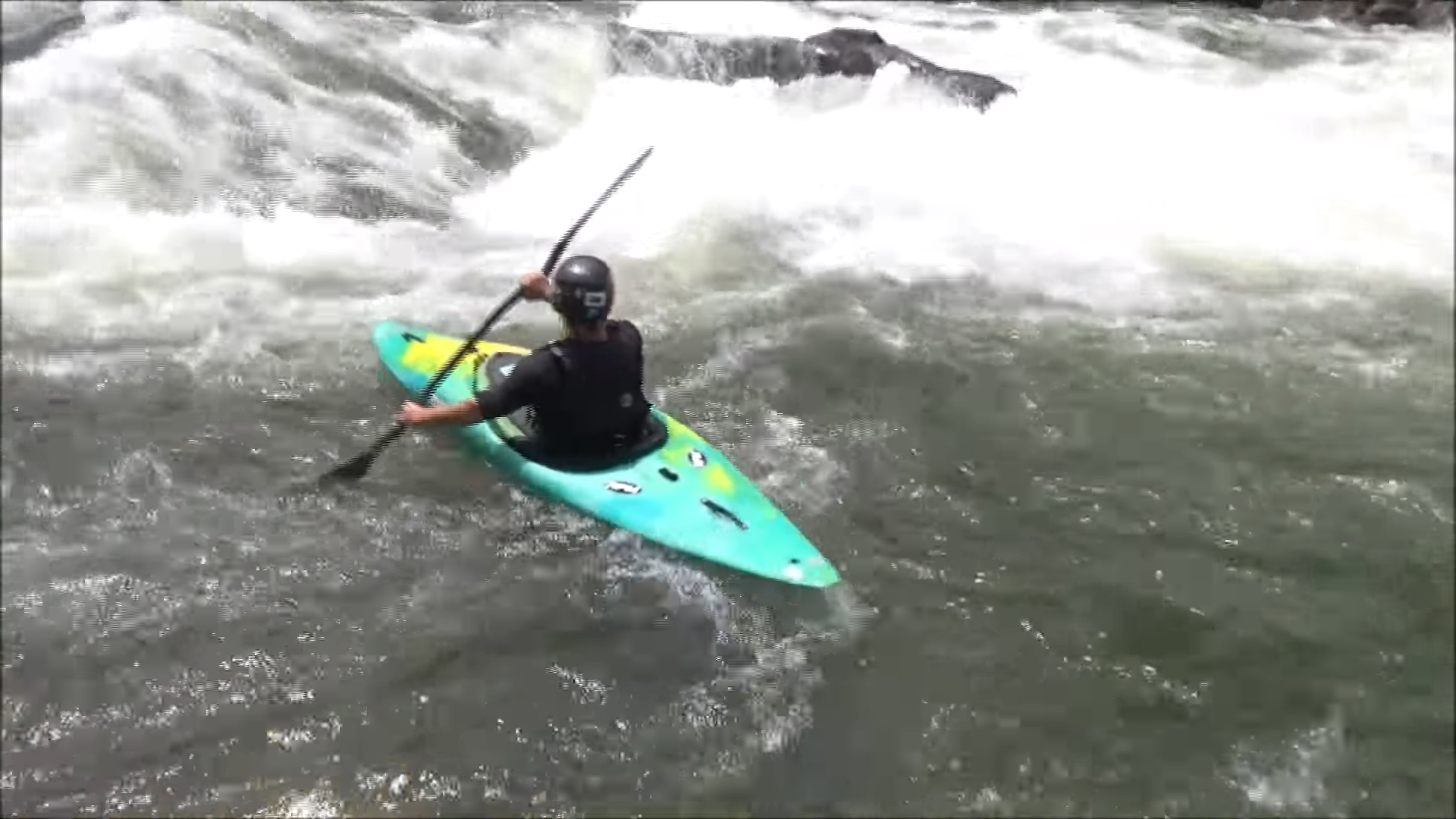 Screenshotter OcoeeRiverWhitewaterRaftingCarnageandKayakSurfing 2’22”