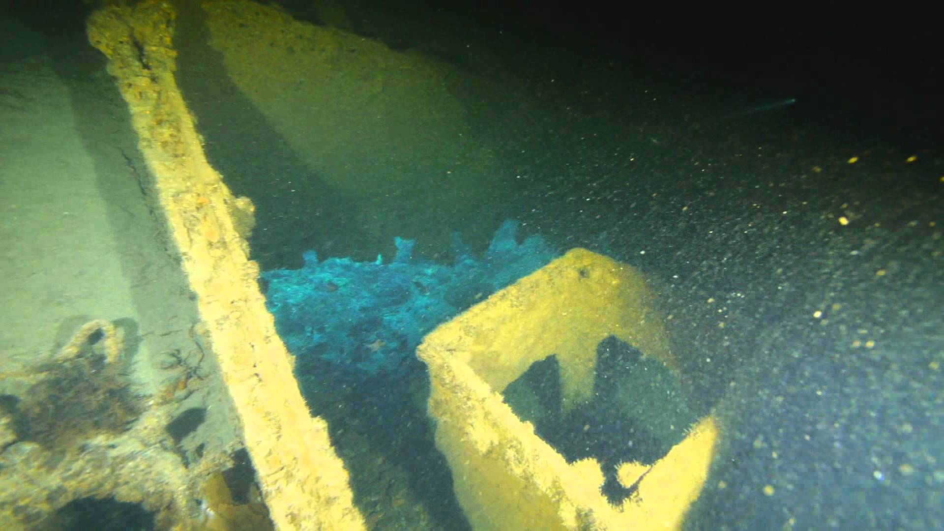J2 Submarine Diving Victoria