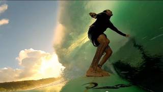 Shotgun Barrels at Pipeline | aquasport.tv