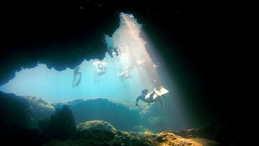 Cave Diving in North Shore of Oahu, Hawaii | aquasport.tv