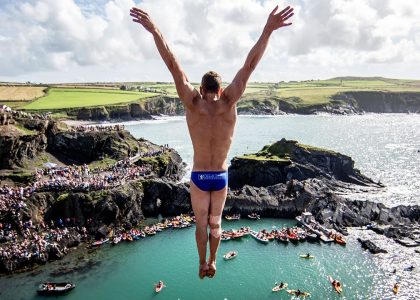 Michal Navratil Defies Gravity With This Incredible Dive | Cliff Diving World Series 2016 | aquasport.tv