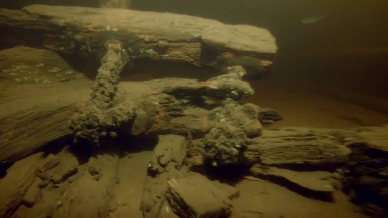 Niskalammen Pond wrecks. Wreck number 3 | aquasport.tv