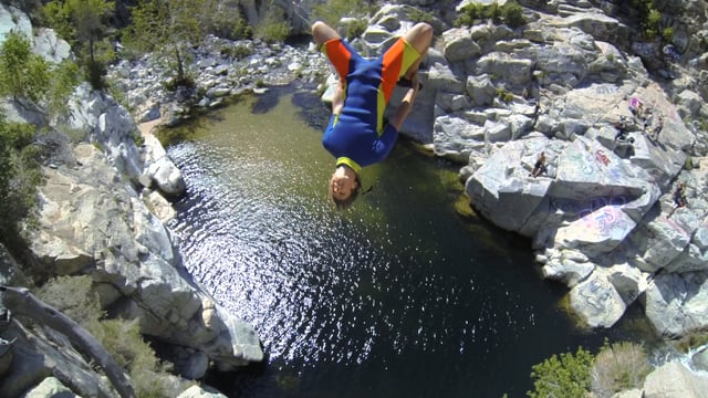 Jump or Die Cliff Jumping | aquasport.tv