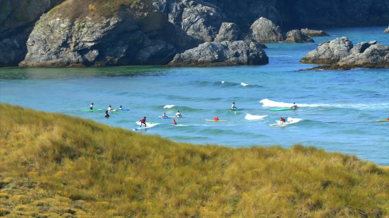 Ty School, your school of surfing and stand up paddle at Belle Isle in the sea since 2006