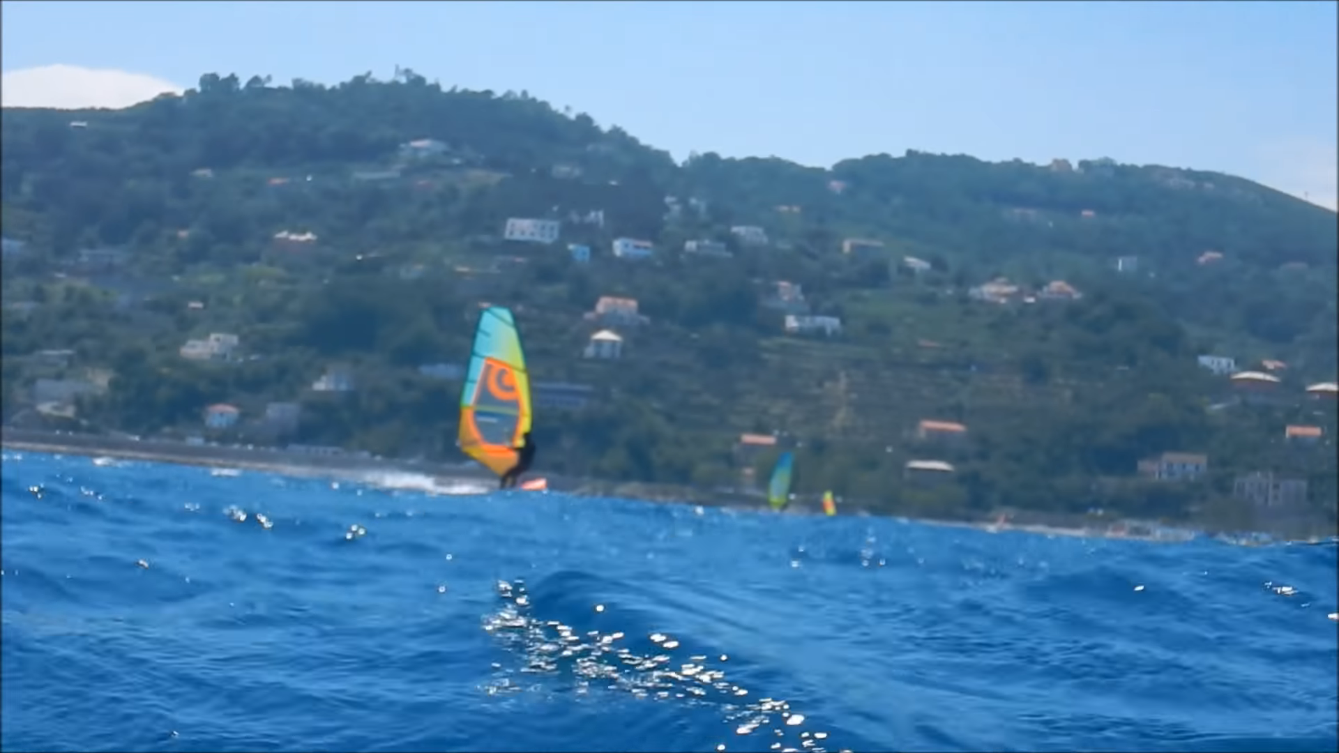 Screenshotter--WindsurfNoliLiguriaItaly20052018-0’33” Screenshotter WindsurfNoliLiguriaItaly20052018 0’33”