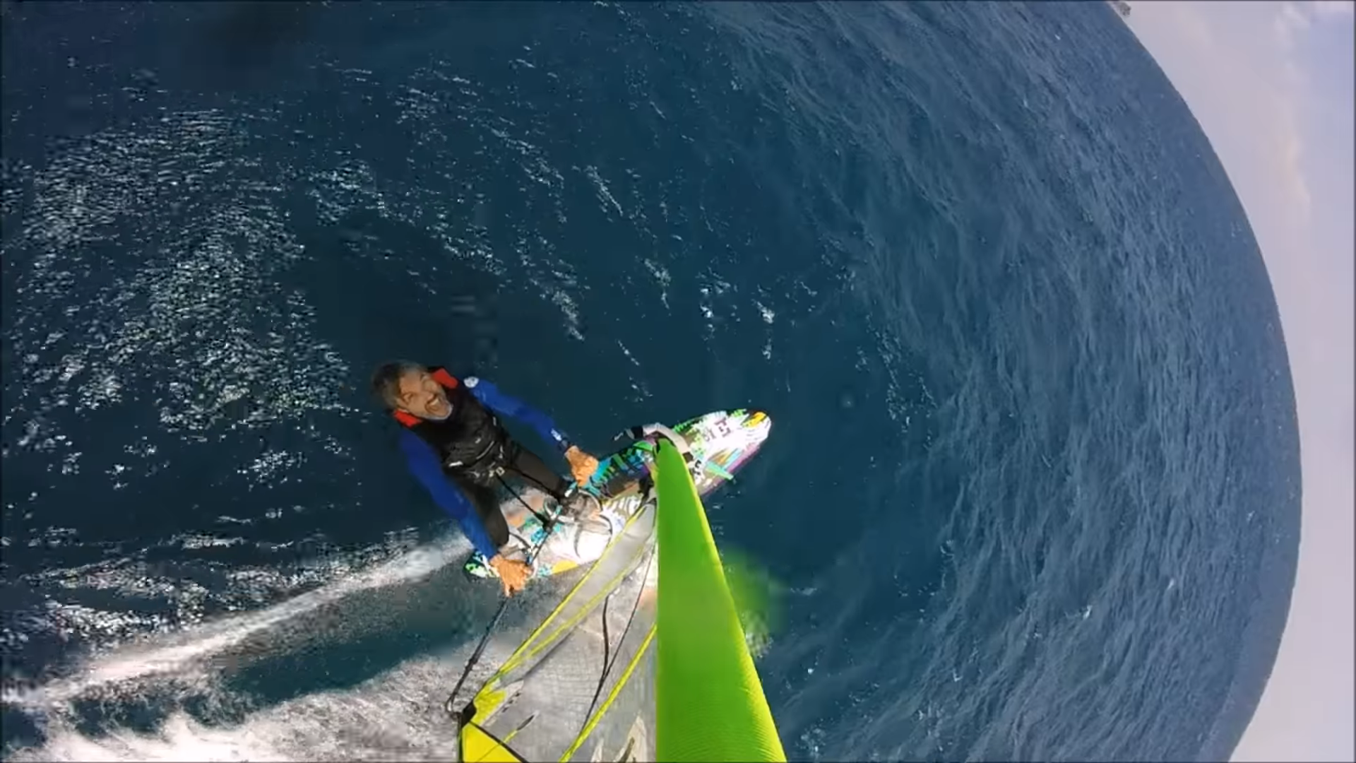 Screenshotter--WindsurfNoliLiguriaItaly20052018-0’42” Screenshotter WindsurfNoliLiguriaItaly20052018 0’42”
