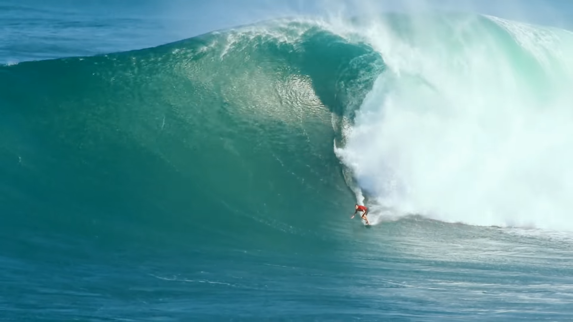 Screenshotter--MakuaRothmanHomefortheWinterRVCASurf-2’01” Screenshotter MakuaRothmanHomefortheWinterRVCASurf 2’01”